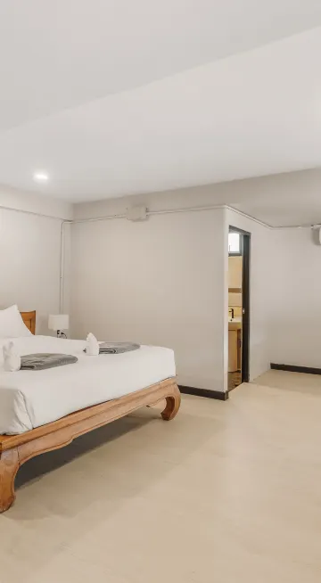 ห้องซูพีเรียร์ เตียงใหญ่ 1 เตียง