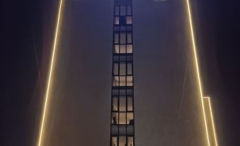 Starline Hotel