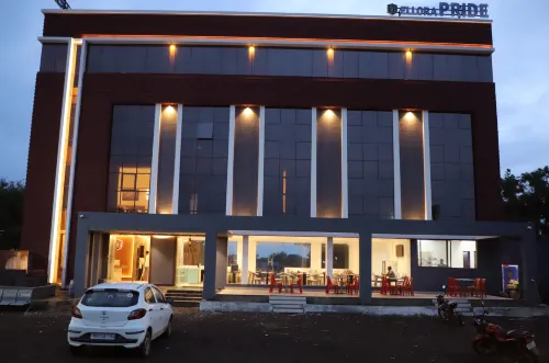 Hotel Ellora Pride - Parkplatz