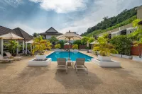 Digital Nomad-Beachside Apt-2 BR (302)-Nai Harn Beach - Rooftop Pools