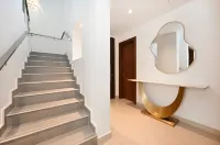 Luxury 5BR Townhouse with Private Pool | Dubai -  case vacanza in affitto