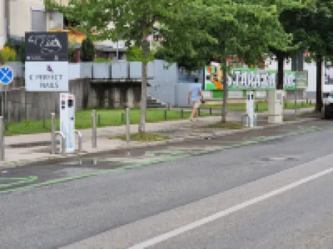 E&E Apartments   Free Parking / Sports Arena LJ 貝日格勒區住宿飯店