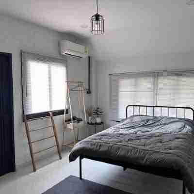 Baan Smdulmitr Rayong Others