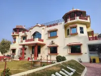 The Quila Camp & Resort Отели рядом с достопримечательностью «The Beejwar Fort»