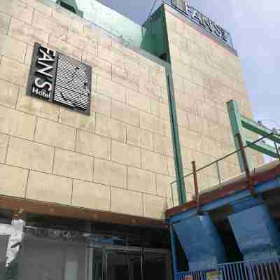 Fan's Hotel Baybay Hotel Exterior