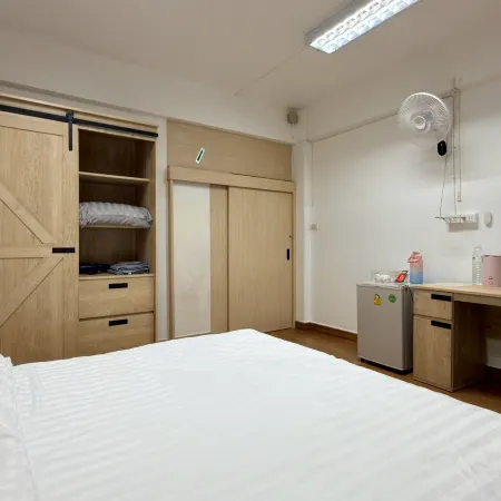 Standard Room @ B&G Hat Yai Hostel