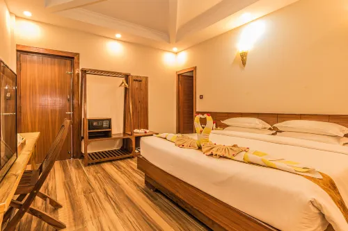 Munal and Mayur Resort - Wellness Retreat Pvt Ltd - 2-Star