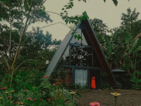 Yarumo Lodge, Río Celeste Black Chalets Hotels in Upala