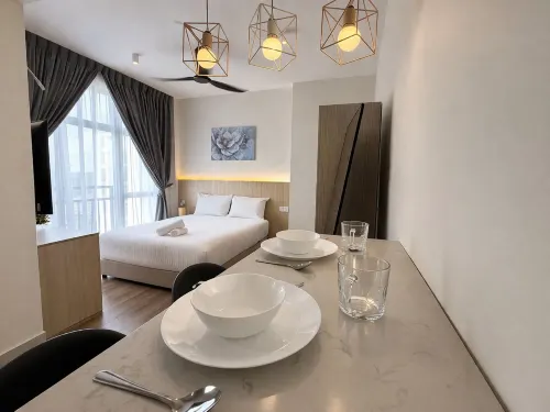 Midas Seri Alam Pororo Family Suite 3BR 6Pax