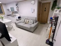 5 minutes by bus from Bucheon City Hall Station | 7 people | Parking | Long-term stay discount 春衣附近的飯店