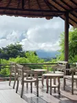 Raimhokyoddoi Homestay - parking