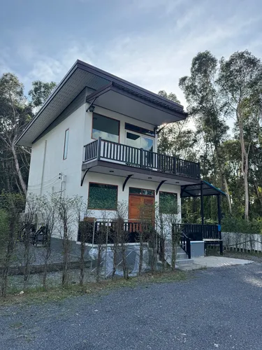 รูปภาพของWoodland Residence