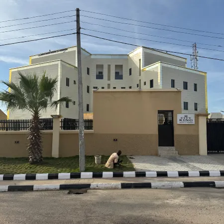 City king hotel and Towers