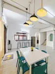 Spacious 4 brooms house@USM/Qbay/FTZ/Spice Arena - 2 ดาว