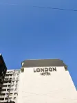 London Hotel Bishkek - พร้อมWifi