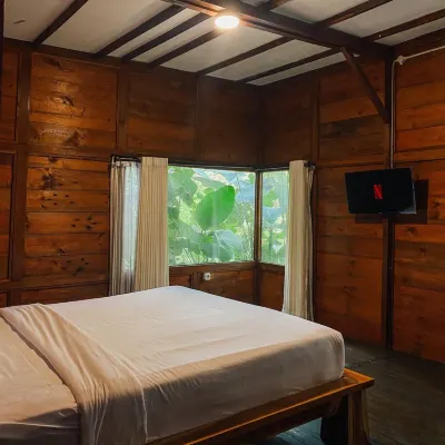 Kaluna Resort - Batu Hotels near Batu Night Spectacular