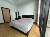 DS Imperial Suite 711