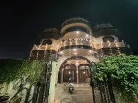 Naari Home Stay Hotels in Mathura