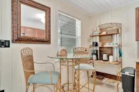 ST Pet Friendly Beachside Bungalow #2 & BBQ Grill Hotels in Indian Rocks Beach