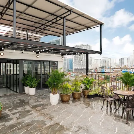 Myrcella Apartment Отели рядом с достопримечательностью «Парк Thu Le»
