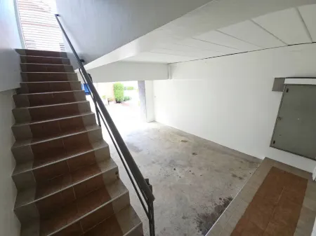 Save Hotel Отели в г. Чонбури