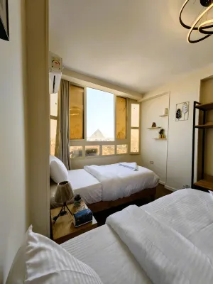 GEM Pyramids & Grand Museum View