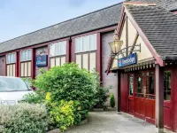 Travelodge Stoke-on-Trent Trentham Hotels near Staffordshire University