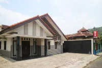 Hotel O Wisma Ray Syariah Hotels in 
