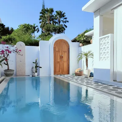 Chiland villa Hotels near Don Antonio Blanco Museum
