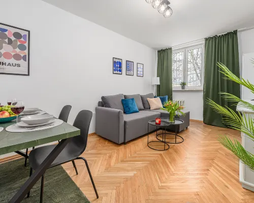 Lumina cozy 3-room apartment in Warsaw Hotels near Bielany