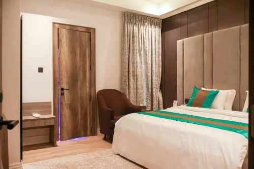 Ambiiflora Hotel & Residency