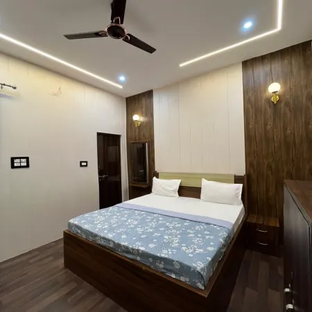 Shri Ladli Stays Inn