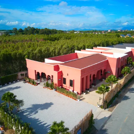 Habibi Poolvilla