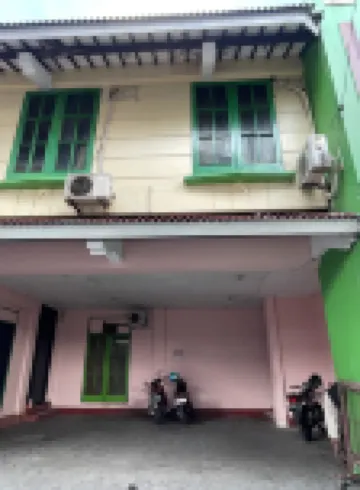 蒂爾託納迪柏邁飯店 住宿飯店