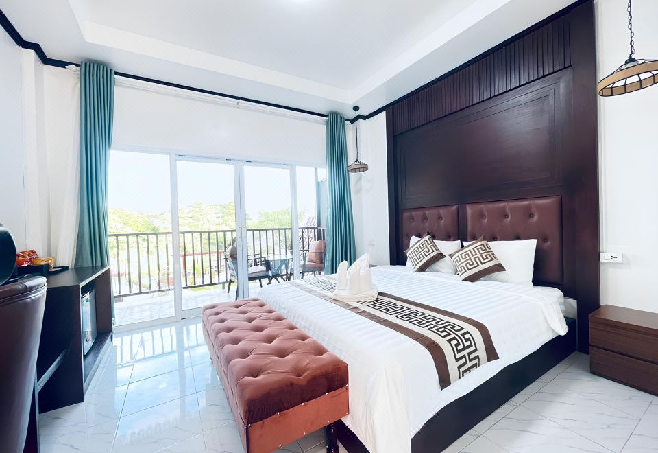 Intimate Riverside Resort Vang Vieng 인피니티 풀
