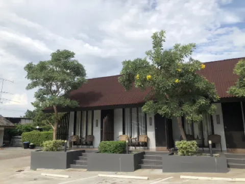 Suansin Garden Hotel Hotels in Nam Ruem