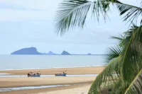 The Hideaway Beach Villas Kuiburi - Beach