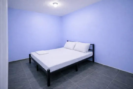 Lipa City Tiny Transient Room