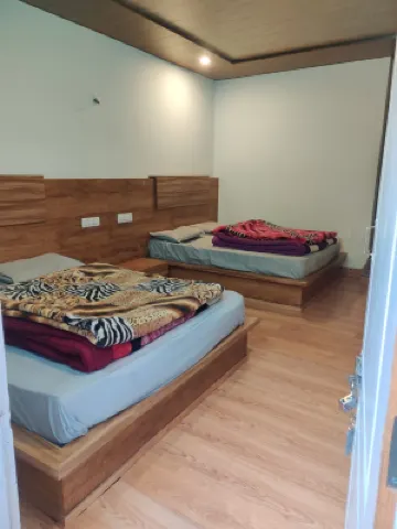 ホテル ナンダ デヴィ