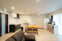 South 5 House