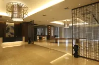 2 Queen Beds Designer Suite Branz BSD | Parking |