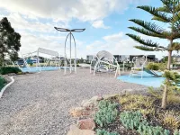 2024Built/AC & Bath each Room/Study/TownCentre/SDA Hotels in Werribee
