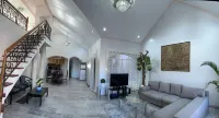 Tropical House Hotels in Las Pinas City