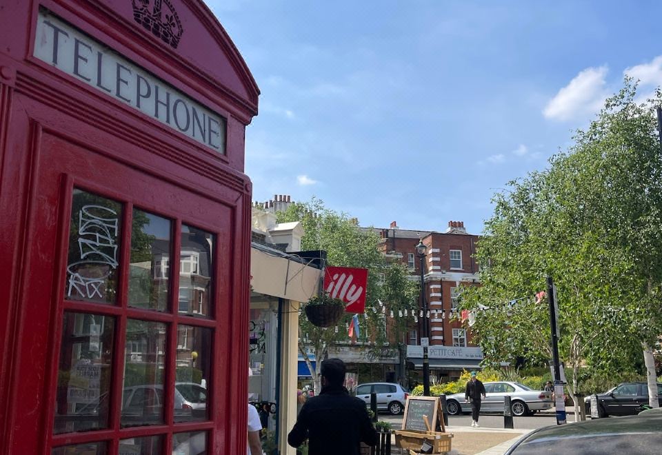 1. 웨스트민스터 인..