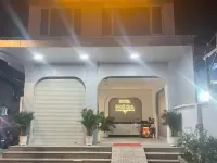 Phu Gia 2307 Huynh Tan Phat 地質博物館周辺のホテル