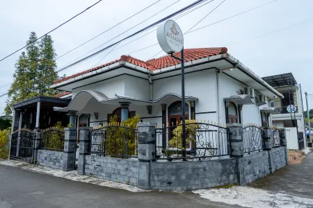 Atharis Homestay