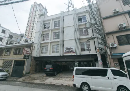 RedDoorz @ Regina Hometel J Victor Отели рядом с достопримечательностью «The Linear Makati Tower 2»