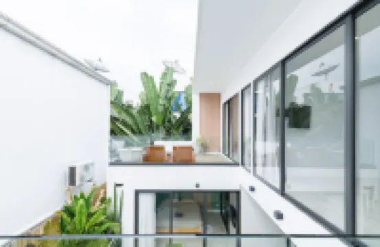 พูลวิลล่าเดี่ยวสี่ห้องนอนในตัวเมืองพัทยา