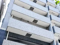 9STAY Kikukawa Hotels near Koto Ward