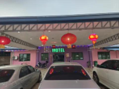 LKH MOTEL Hotels near Our Lady Queen Of Peace Catholic Church